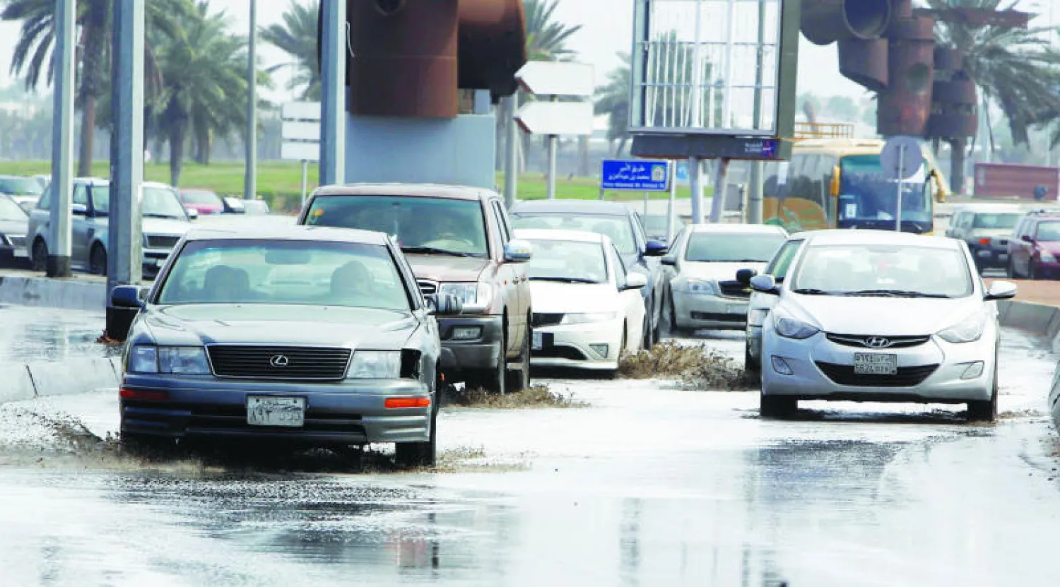 «جدة»: مخاوف من هطول الأمطار.. وخطة شاملة لإيواء المتضررين