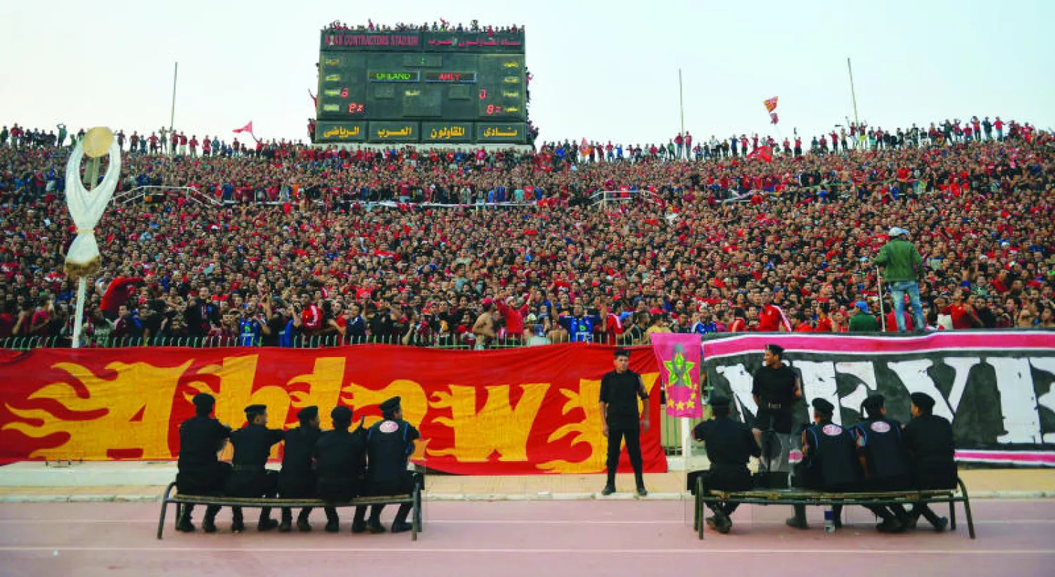 الأهلي يهزم أورلاندو ويتوج بطلا لأفريقيا للمرة الثامنة بتاريخه