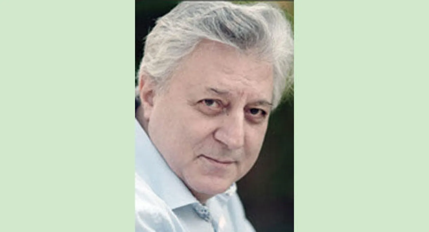 في الاقتباس لوسيط آخر