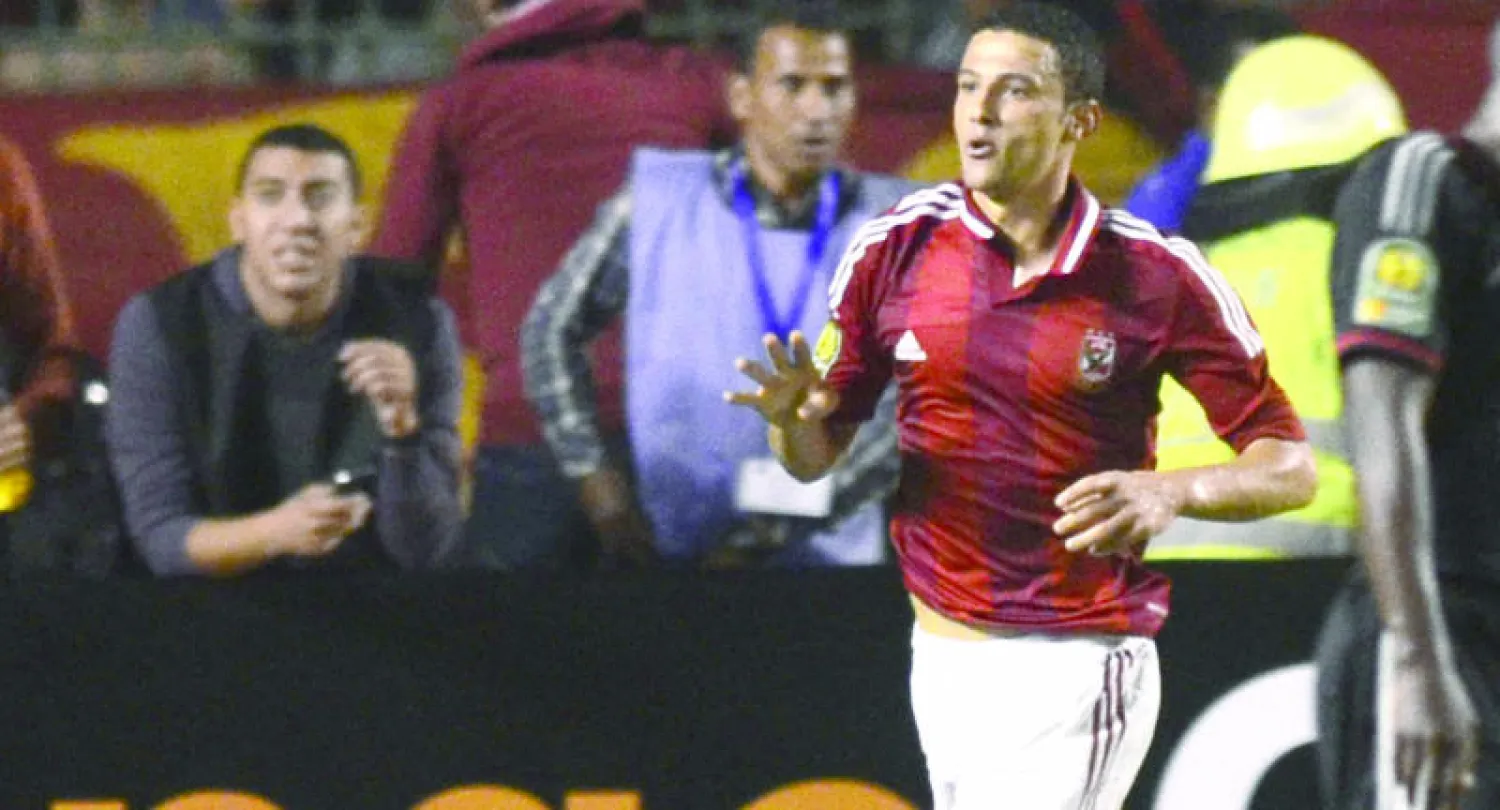 الأهلي المصري يعرض عبد الظاهر للبيع