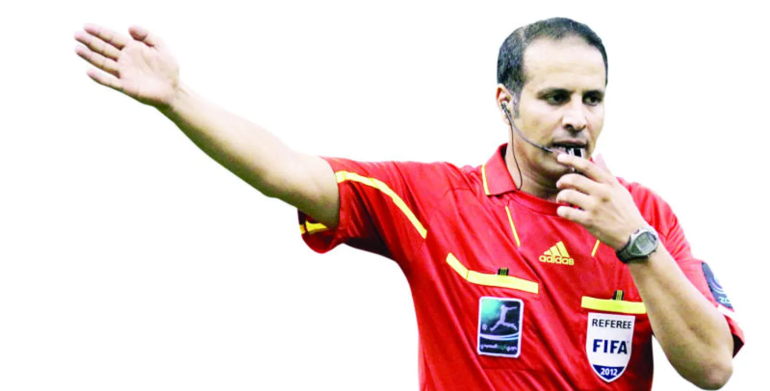 «فيفا» يبدد أحلام الحكم السعودي خليل جلال في مونديال الأندية