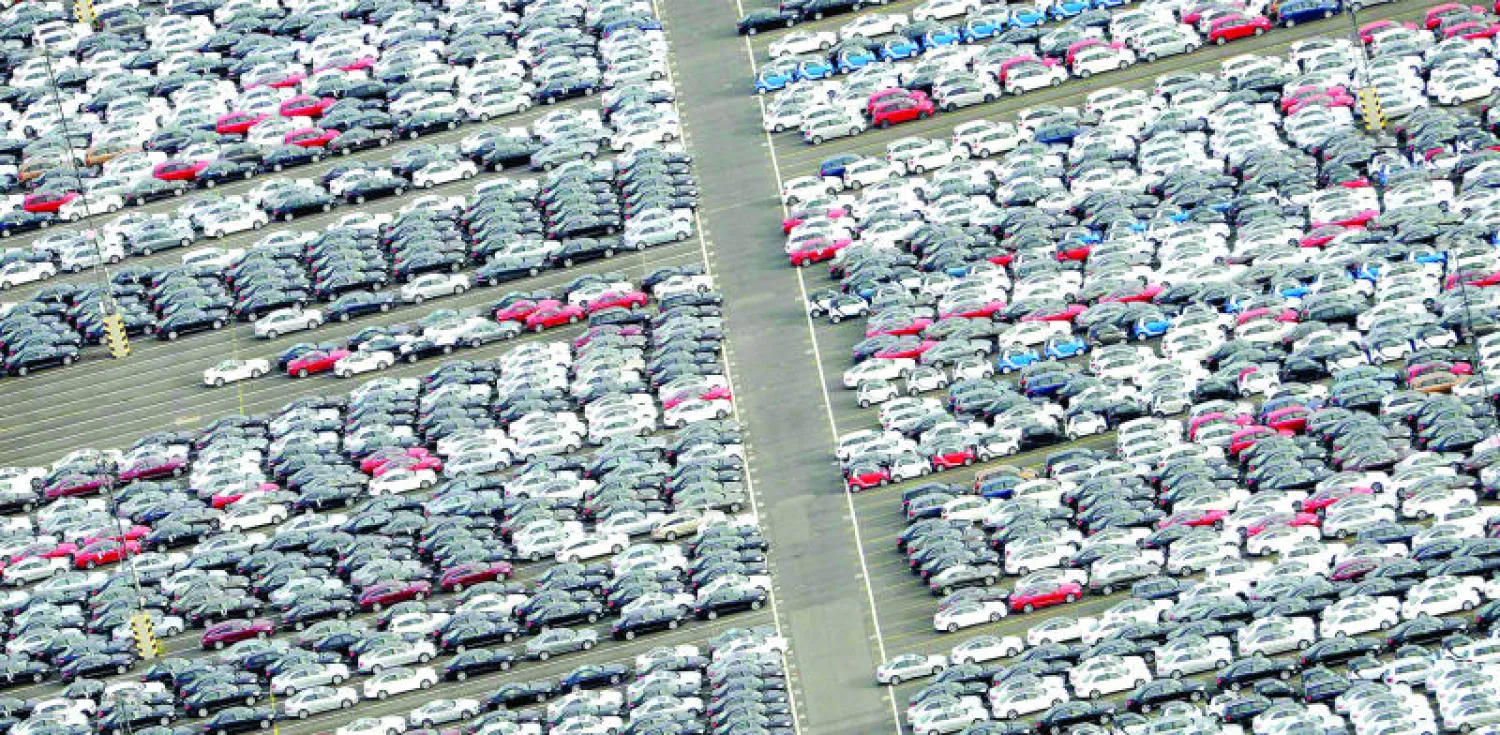 انخفاض الإنتاج الصناعي في منطقة اليورو بنسبة 0.5%