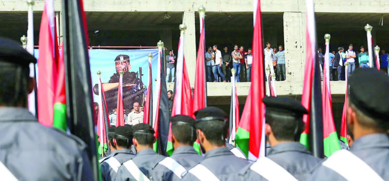 نتنياهو يوقف خططا استيطانية.. بعدما هدد عباس بوقف المفاوضات