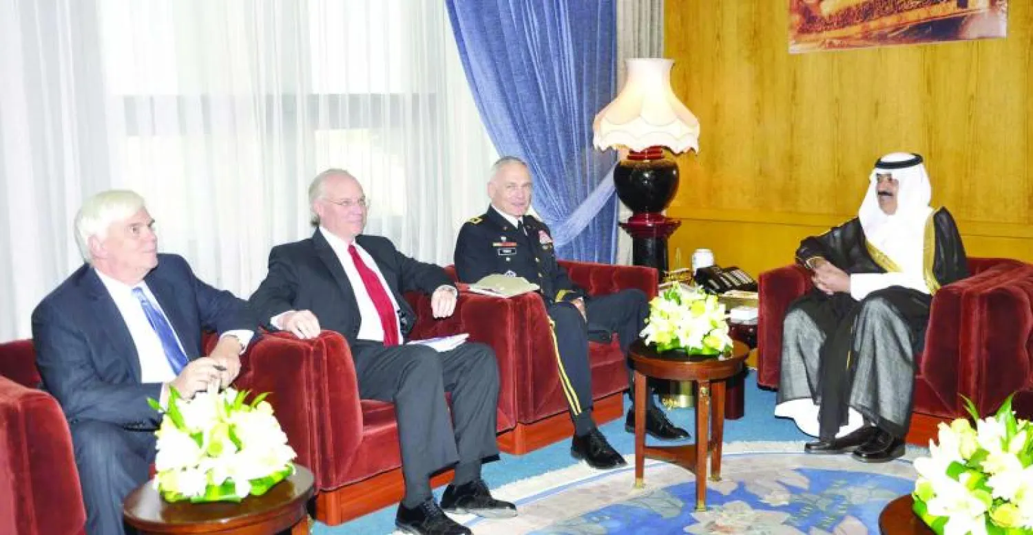 وزير الحرس الوطني السعودي يلتقي القائد العام بالقيادة المركزية للجيش الأميركي