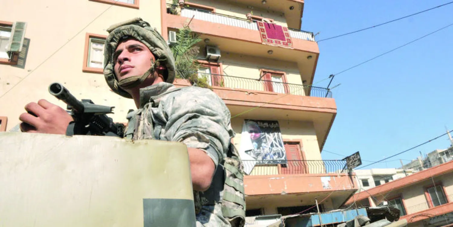 وزير الداخلية اللبناني يعلن التوصل إلى خيوط في اغتيال شيخ سني بطرابلس