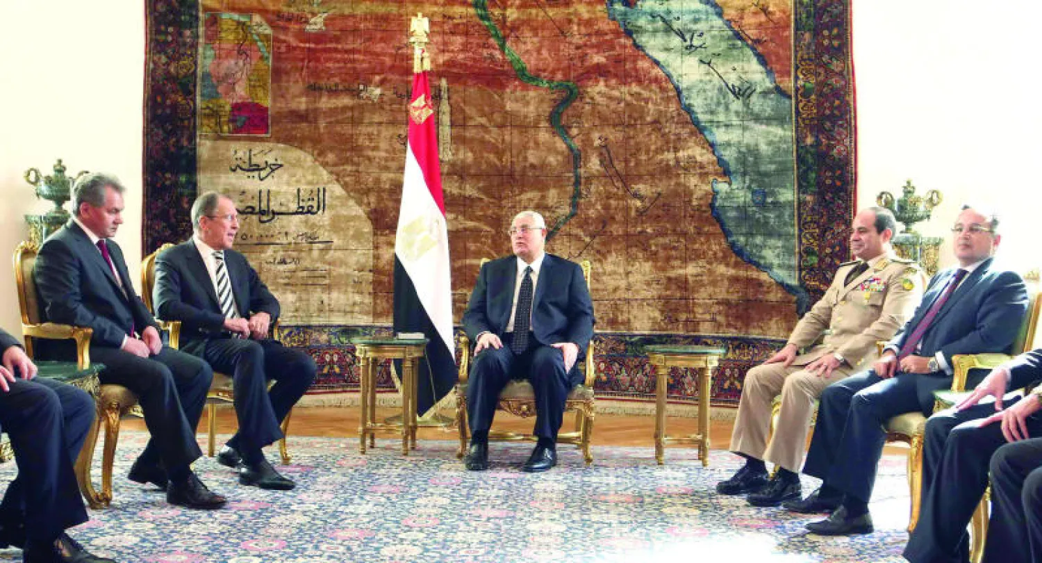 القاهرة وموسكو تستعيدان أجواء «الستينات» باجتماع 2+2