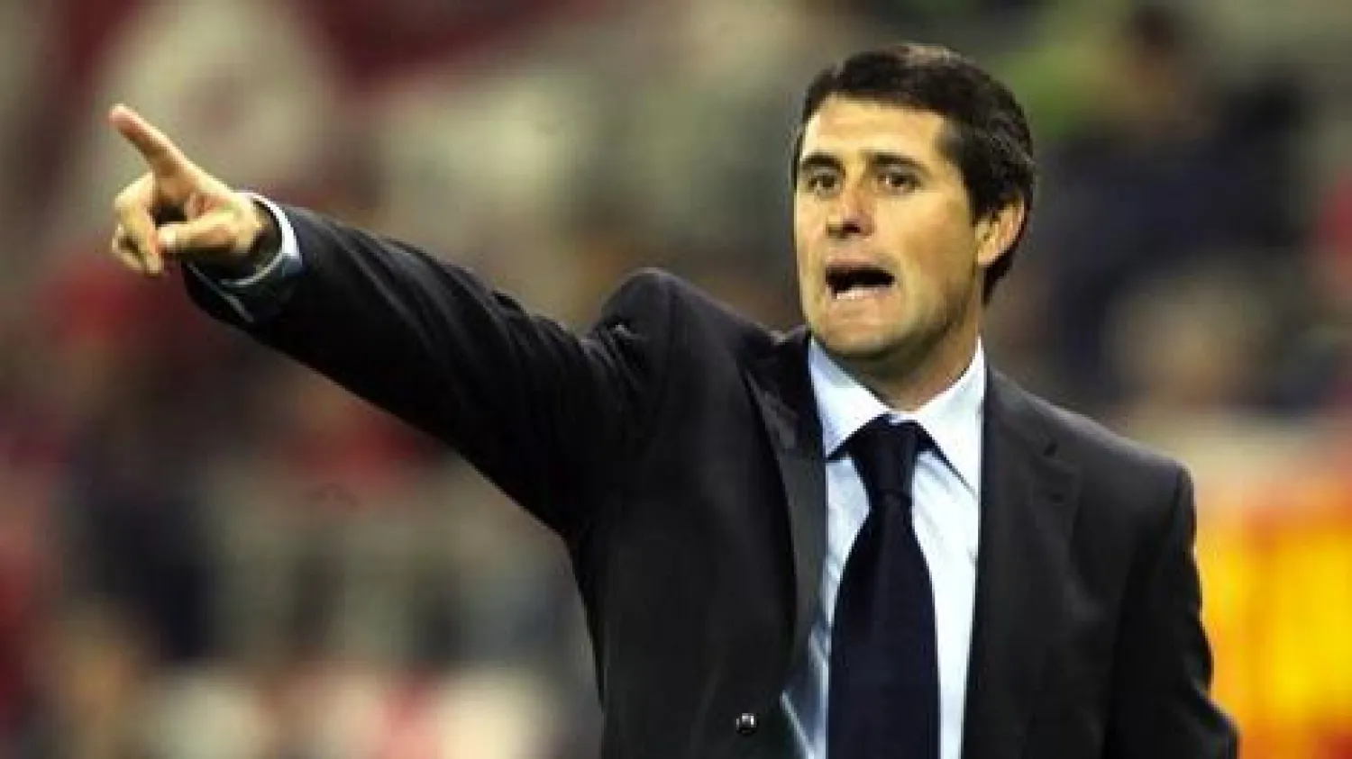 مدرب منتخب السعودية الإسباني خوان لوبيز كارو يحوز ثقة السعوديين