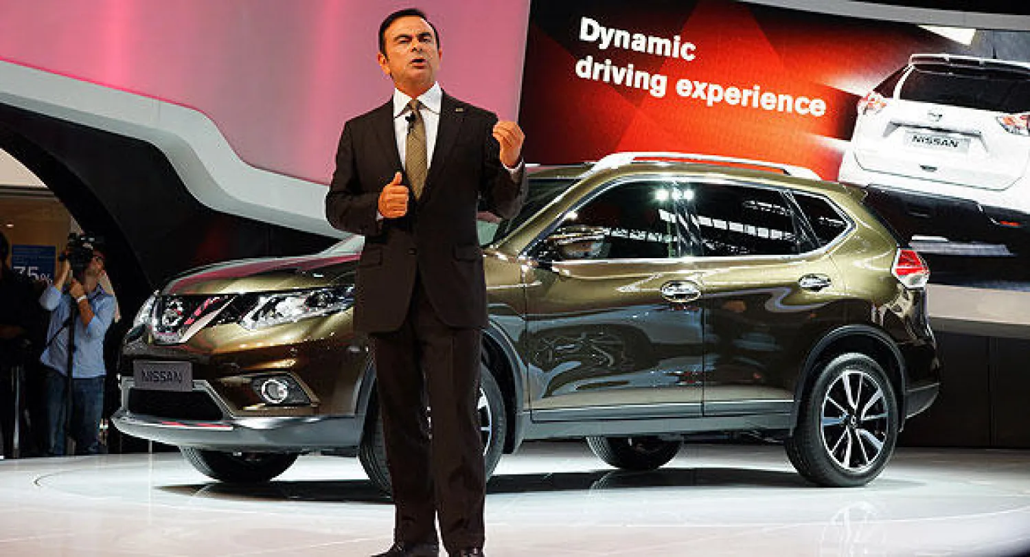 غصن يكشف عن أحدث إنتاج لنيسان: «إكس تريل» بتصميم جديد وخيار سبعة مقاعد