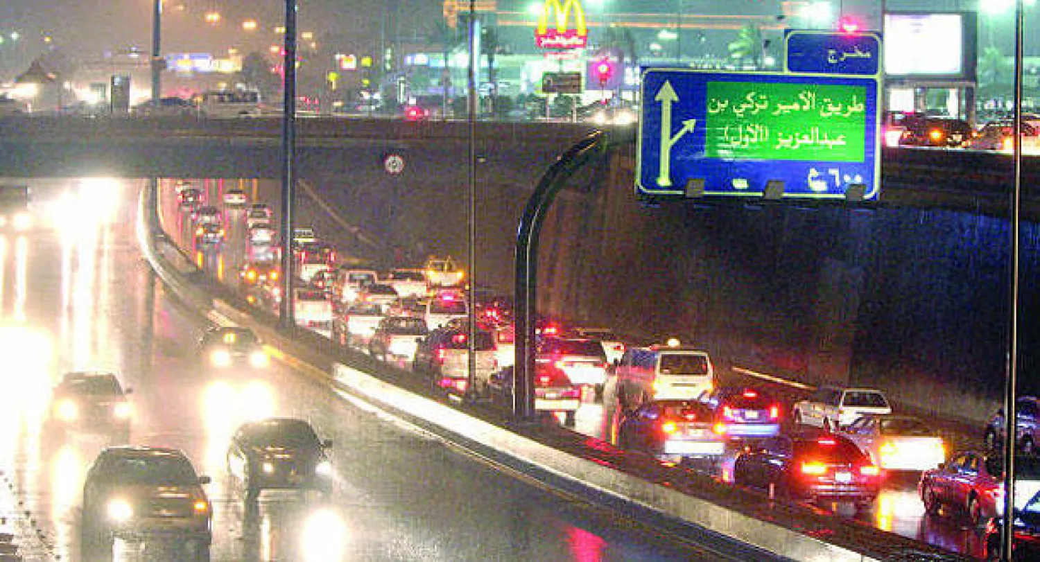 جانب من الأمطار التي هطلت على الرياض مساء السبت (تصوير: أحمد يسري)