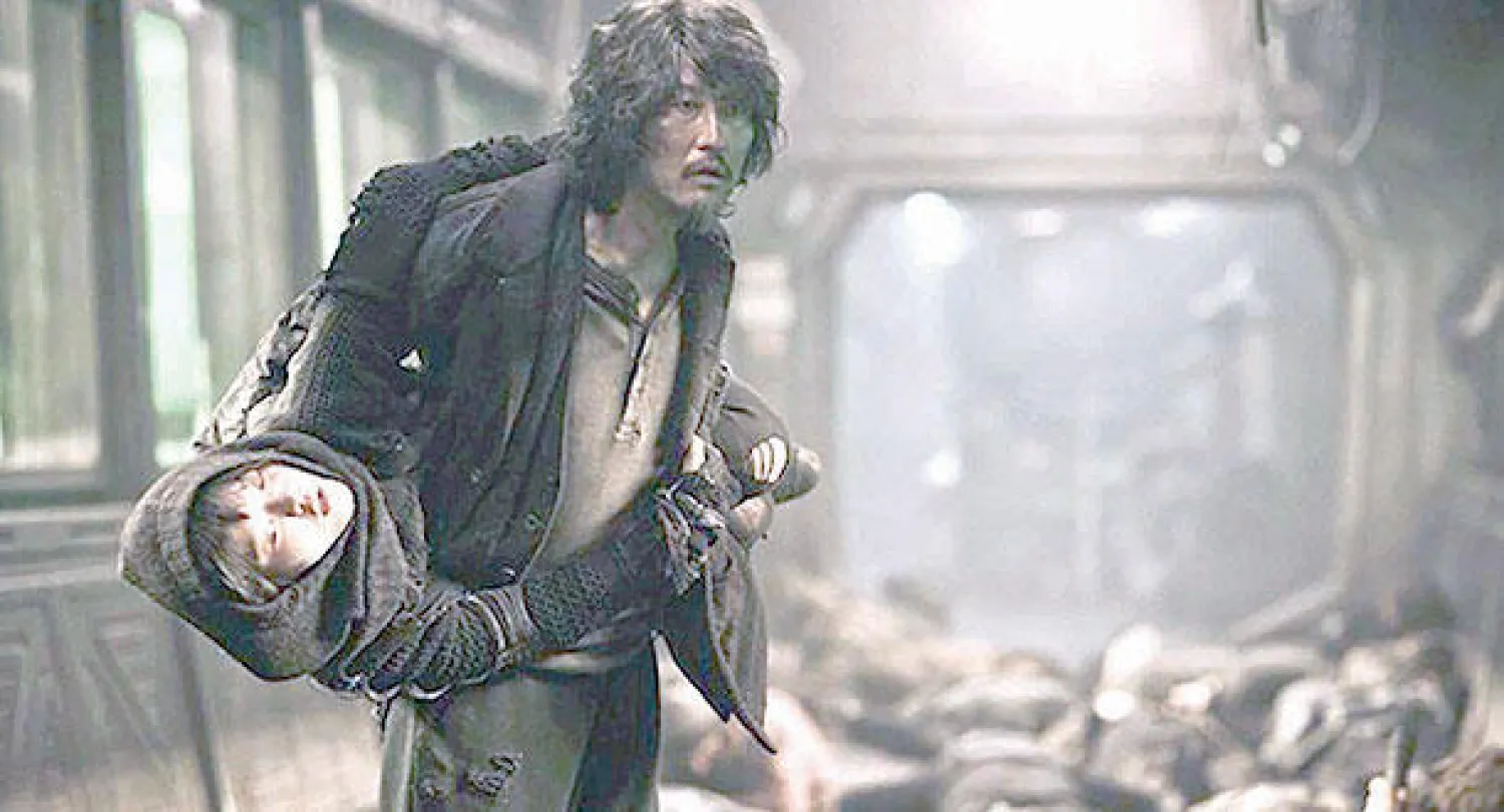 مشهد من الفيلم الكوري «سنوبيرسر»