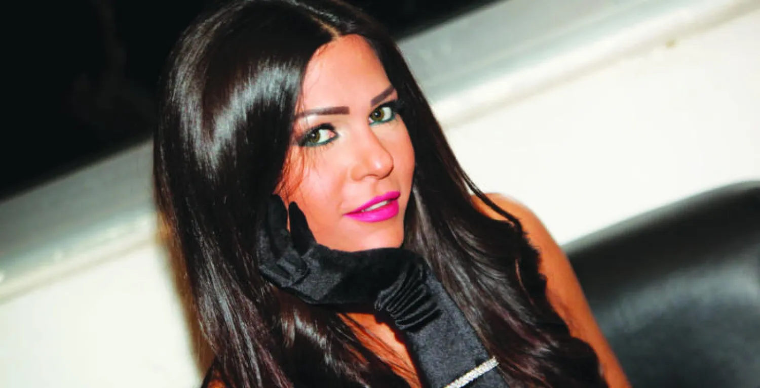 جويل داغر: لا أستعين بقطرات الدموع الاصطناعية التي تستخدمها بعض الفنانات