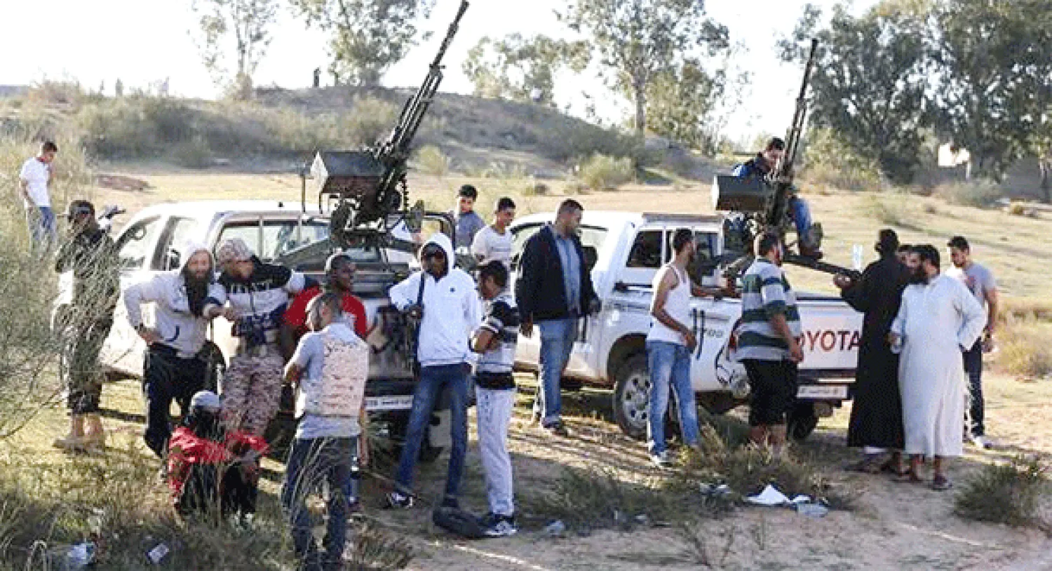 خطف نائب رئيس المخابرات الليبية في طرابلس وسط إضراب عام ودعوات للعصيان المدني