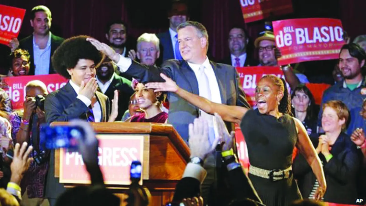 عمدة نيويورك مع عائلته