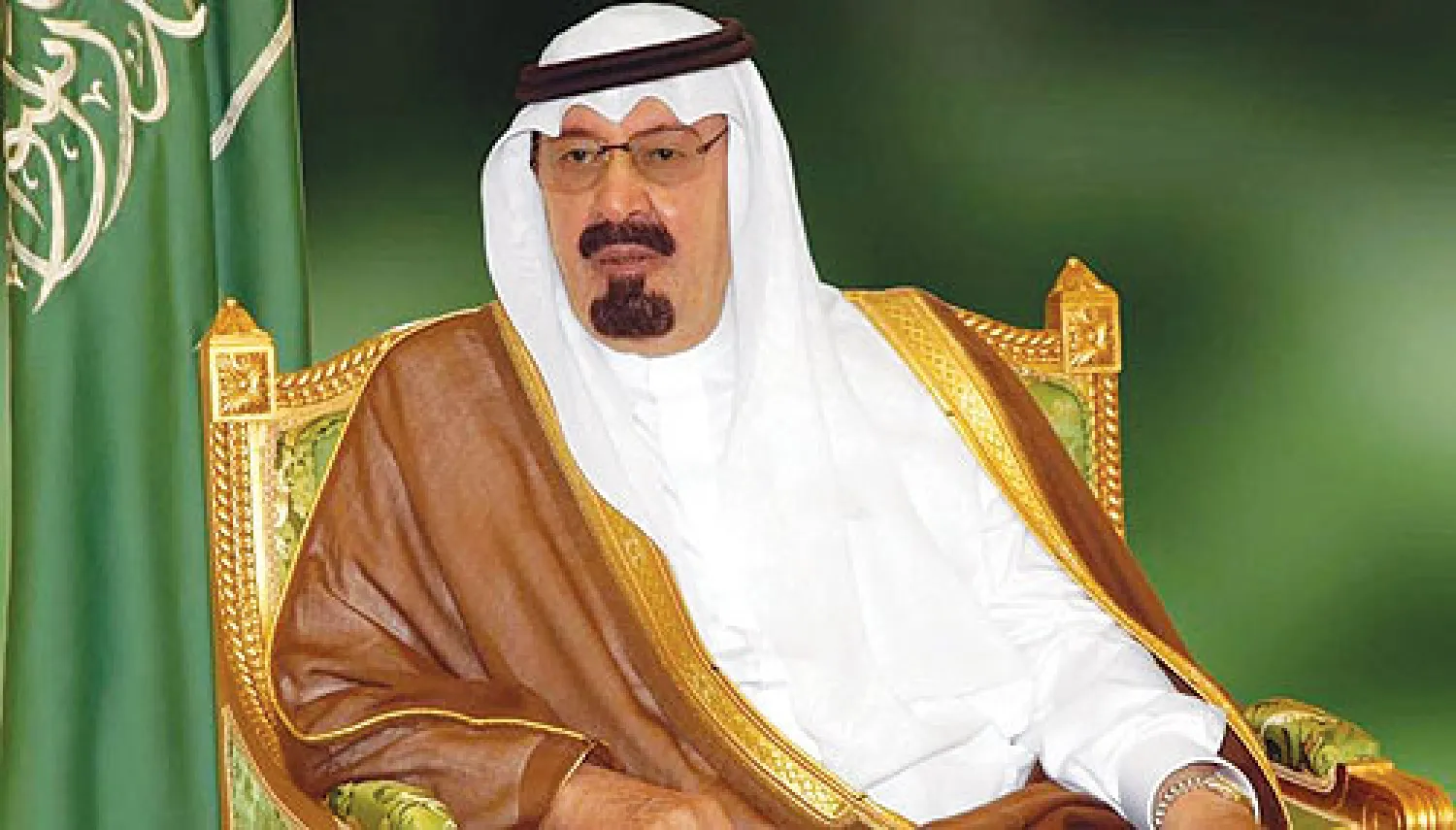 بعث خادم الحرمين الشريفين الملك عبد الله بن عبد العزيز برسالة خطية للشيخ صباح الأحمد الجابر الصباح أمير دولة الكويت تتناول العلاقات الأخوية المتميزة التي تربط بين البلدين والشعبين الشقيقين، وآخر المستجدات على الساحتين الإقليمية والدولية. وذلك أثناء استقبال أمير دولة الكويت للدكتور مساعد بن محمد ...