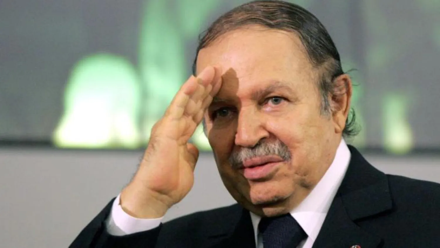 عودة بوتفليقة إلى النشاط تثني ابن فليس عن إعلان ترشحه لانتخابات الرئاسة