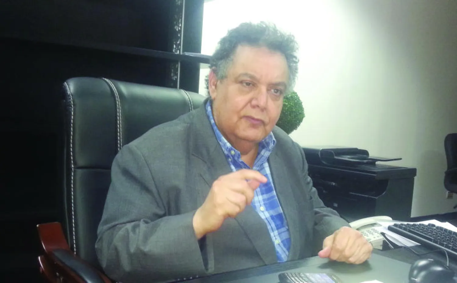 محمود شمام في حوار مع «الشرق الأوسط»: ليبيا تشهد «حروبا أهلية أفقية» والبلاد تتجه لسياسة «حافة الهاوية»