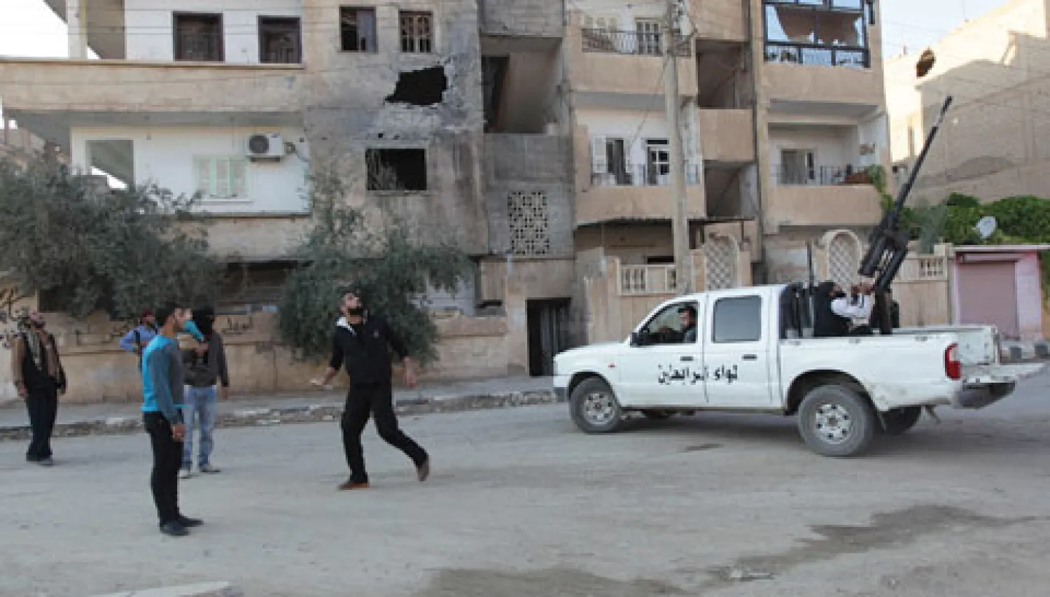 اندماج كبرى الفصائل المقاتلة بسوريا في «الجبهة الإسلامية»