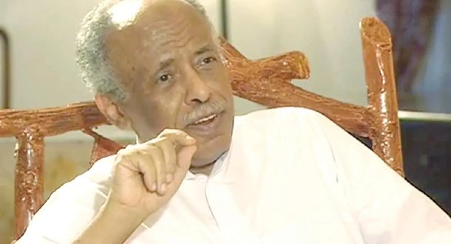 د. أسامة عبد الرحمن  (لقطة من حوار قديم للراحل  مع محمد رضا نصر الله في التلفزيون السعودي)