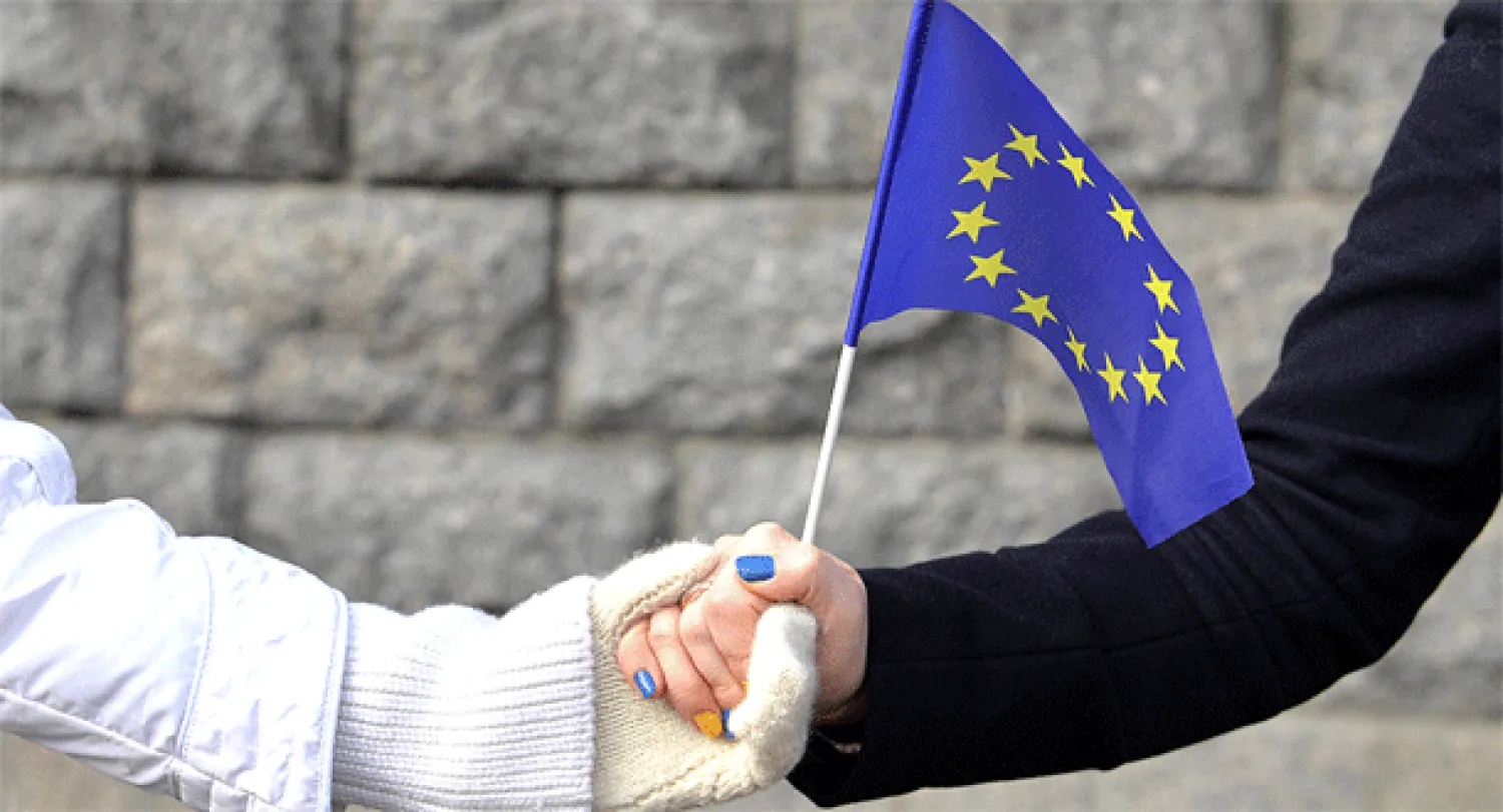 من المظاهرات الأوكرانية المطالبة بالتقارب مع الاتحاد الأوروبي (أ.ف.ب)