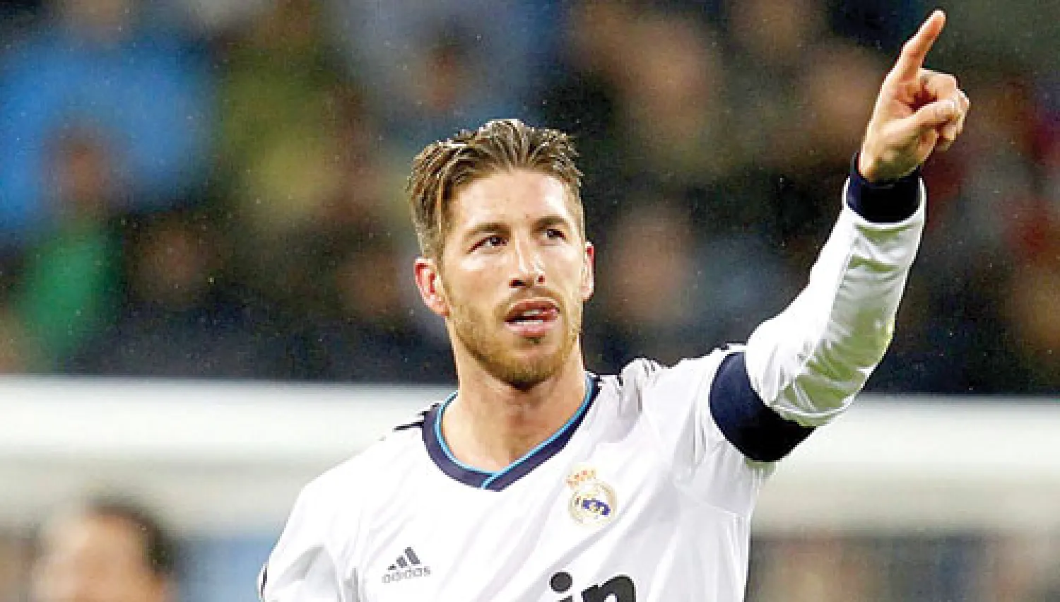 رئيس نادي ريال مدريد مستعد لبيع راموس لغريمه برشلونة