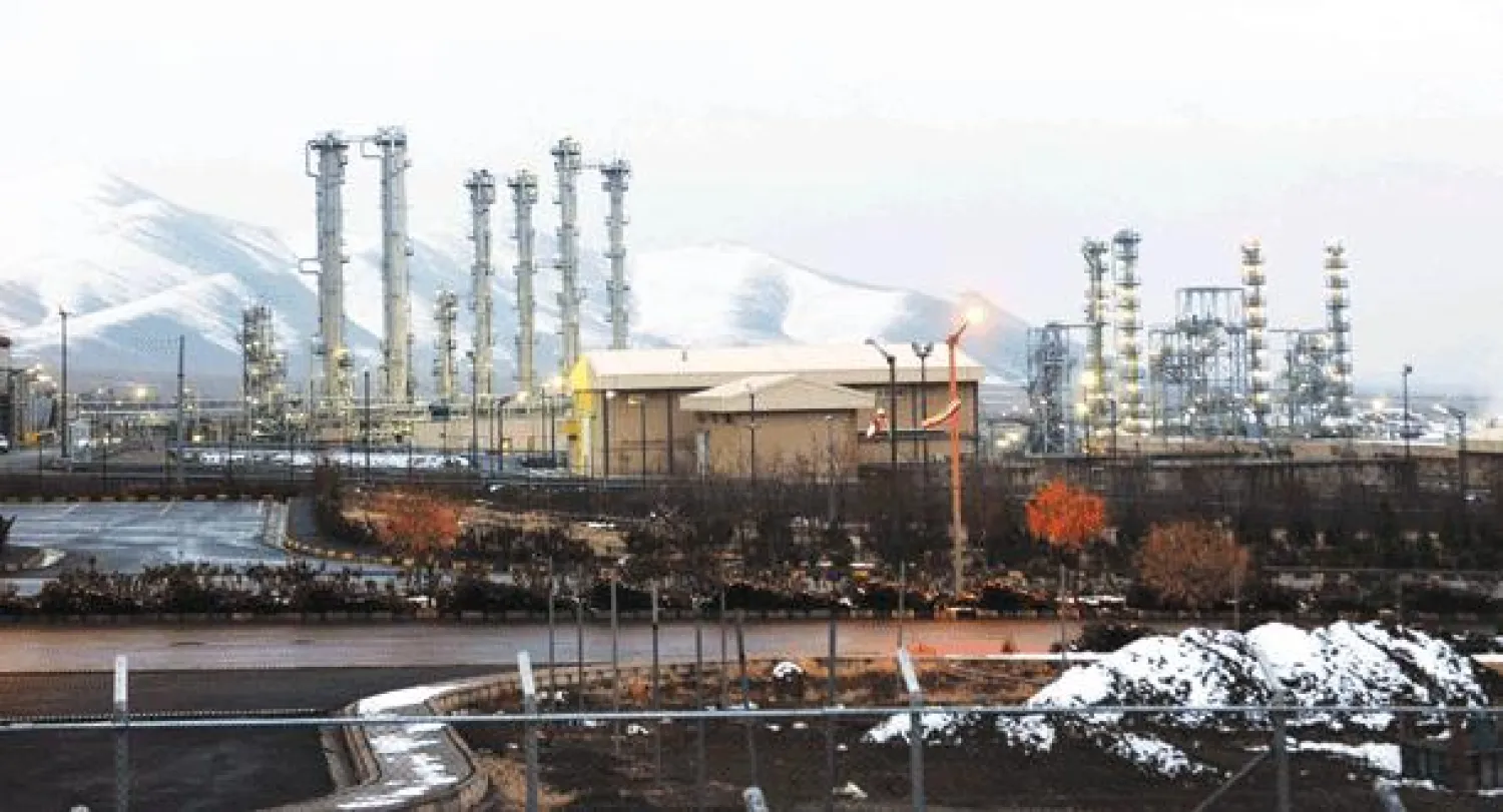 مفتشو وكالة الطاقة يزورون مفاعلا نوويا في إيران عشية محادثات فيينا