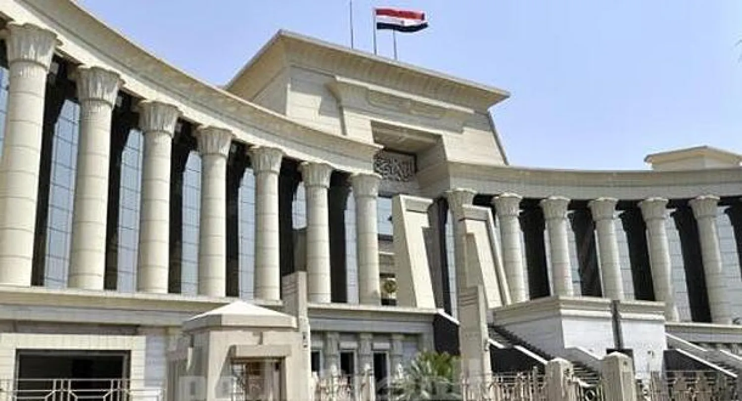 تأجيل قضية إهانة مرشد «الإخوان» السابق للقضاء