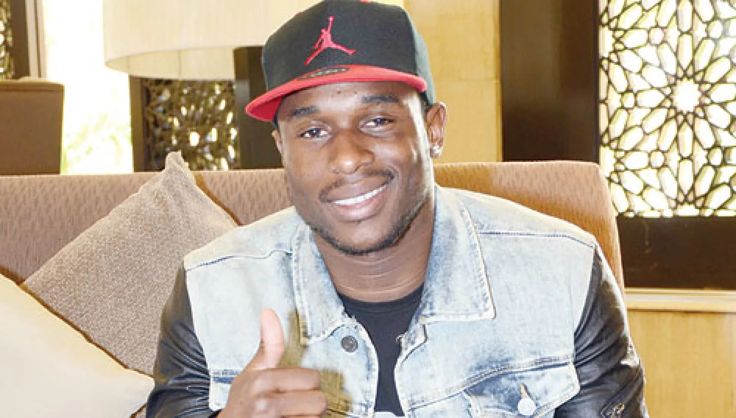 لويس ليال محترف الأهلي الجديد وصل إلى جدة أمس