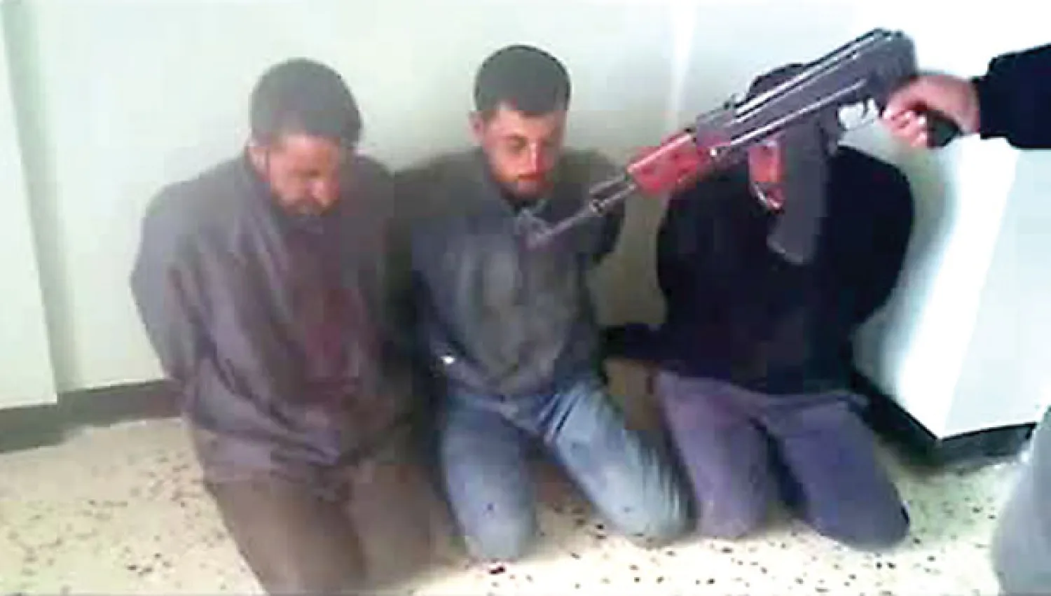 اتهامات لـ {داعش} بتعذيب المعتقلين (أ.ف.ب)