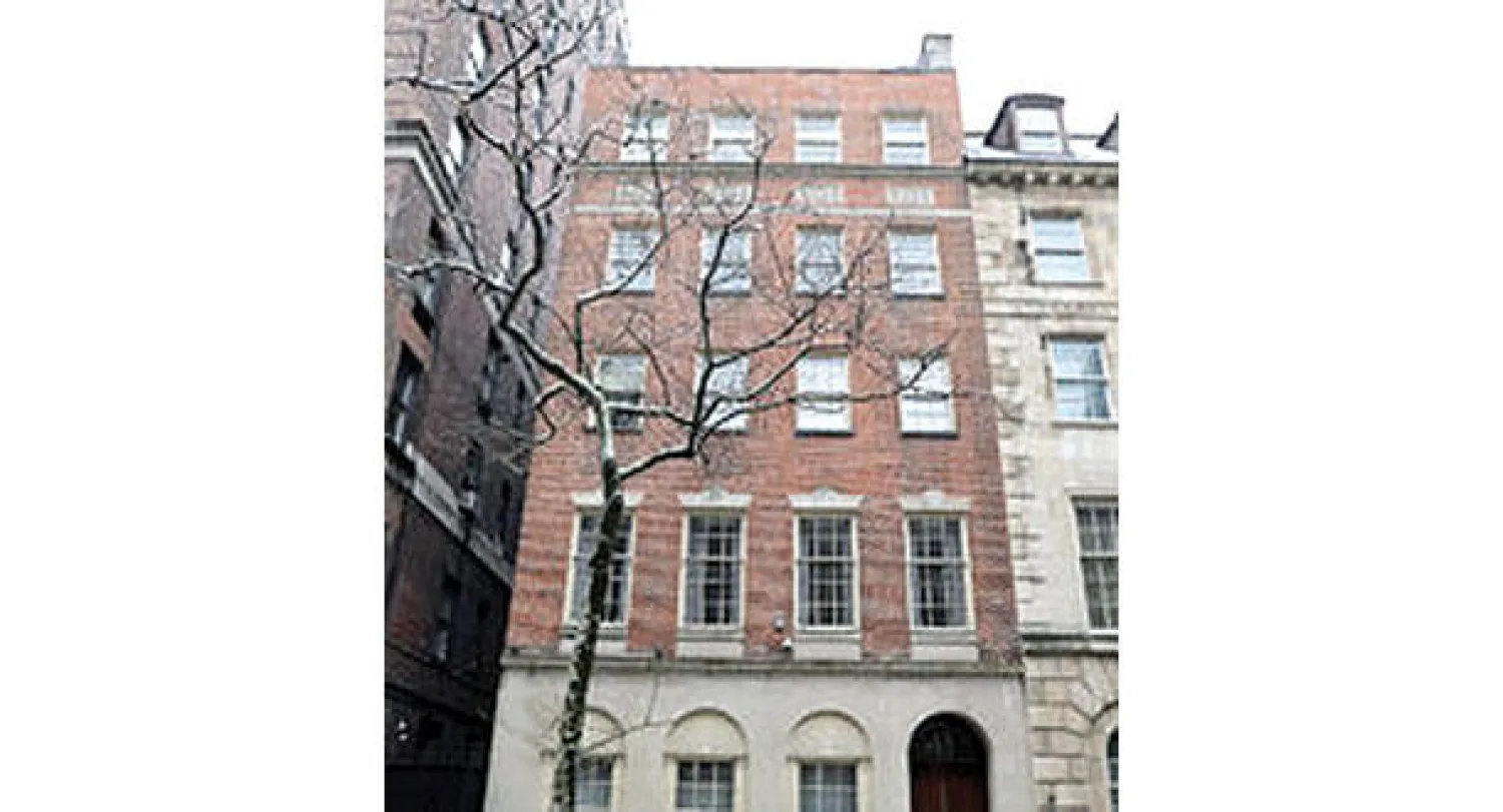 جانب من الصرح الضخم («نيويورك تايمز»)