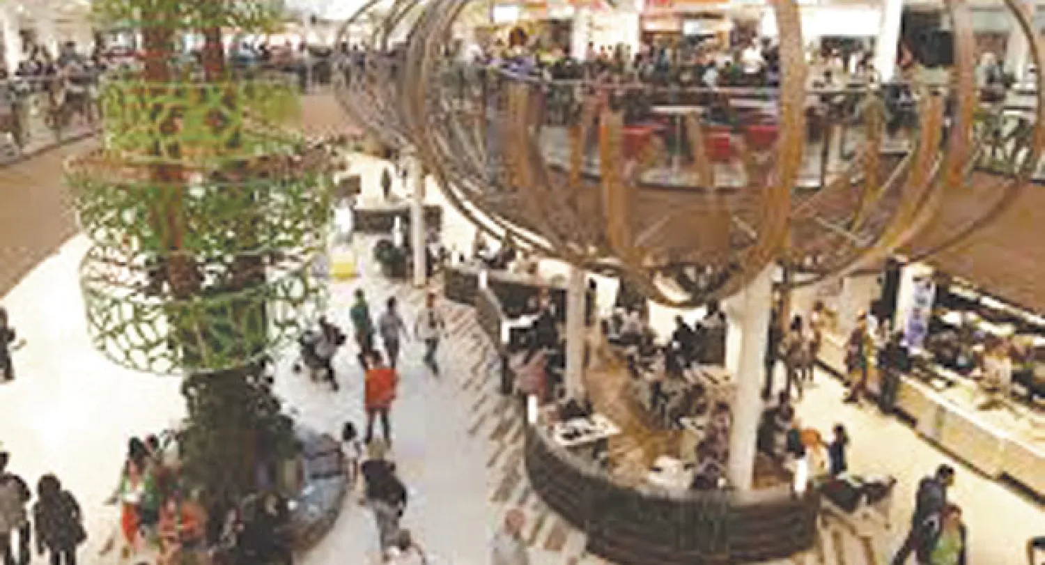 يقبل السياح الصينيون على شراء منتجات فاخرة من ألمانيا لأنها أرخص من مثيلاتها في الصين