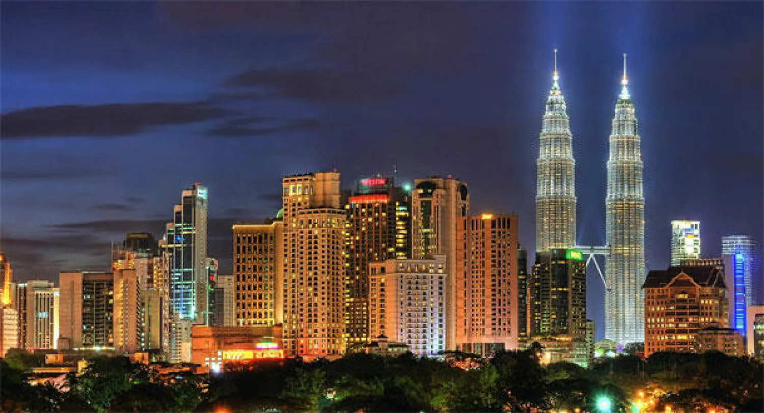 ماليزيا تسعى لزيادة عدد السياح إلى 28 مليون شخص العام المقبل
