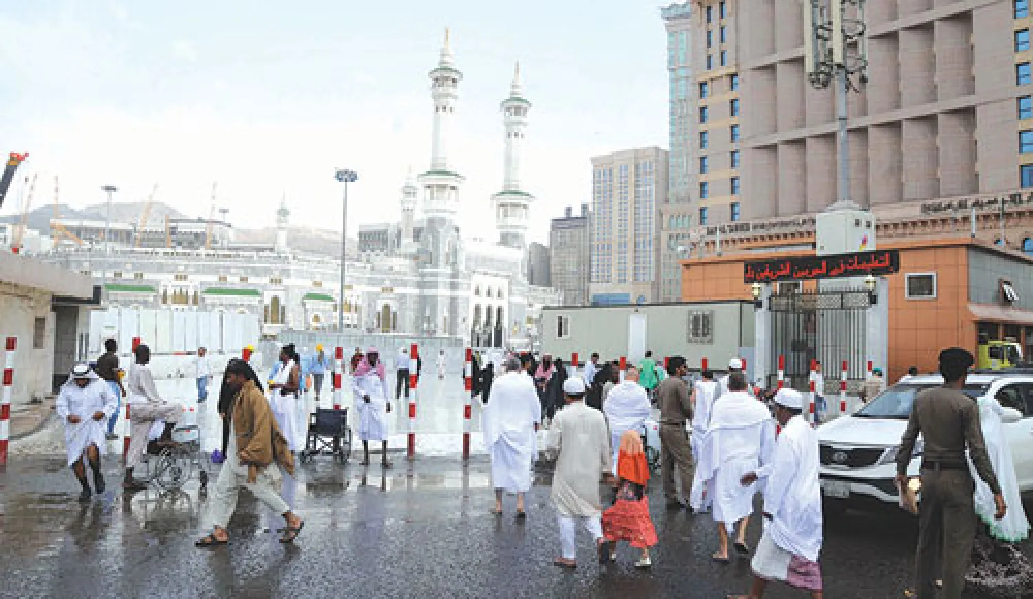 مشهد لأحد الشوارع حيث هطلت الأمطار على مكة المكرمة في وقت سابق من العام الحالي