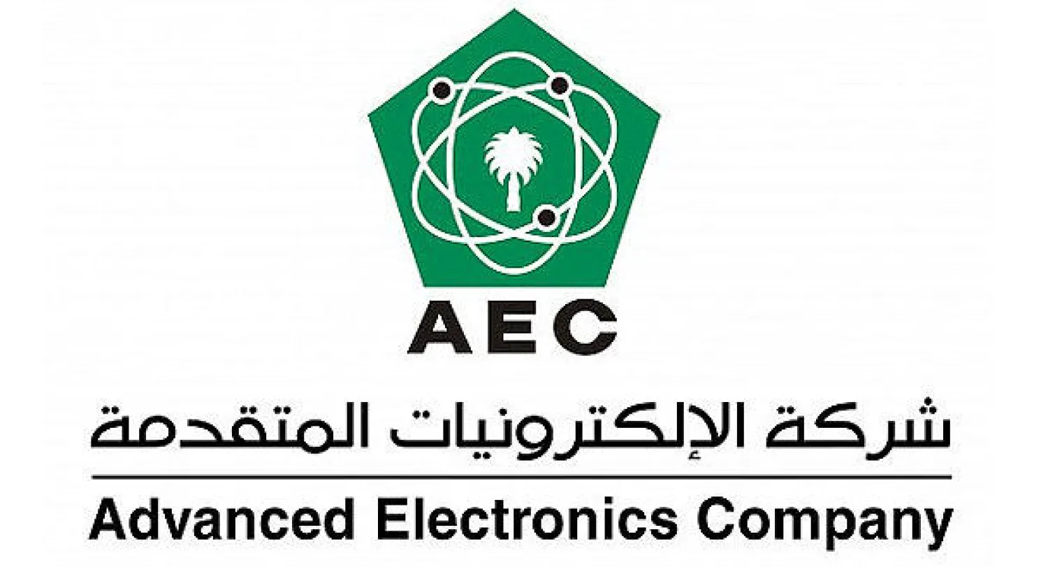 نائب وزير الدفاع السعودي يزور شركة «الإلكترونيات المتقدمة»