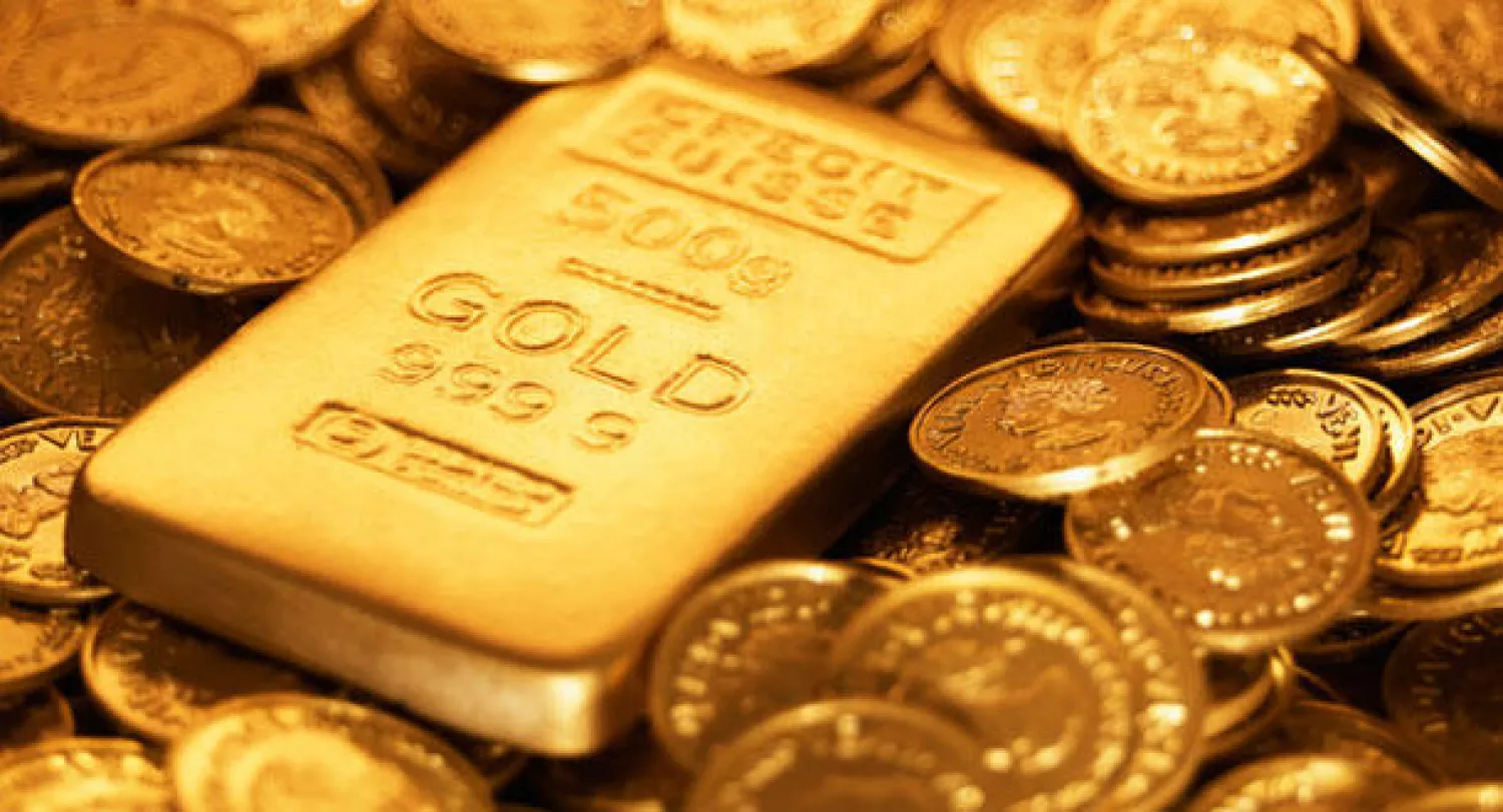 الذهب يتراجع مع صعود الدولار والأسهم