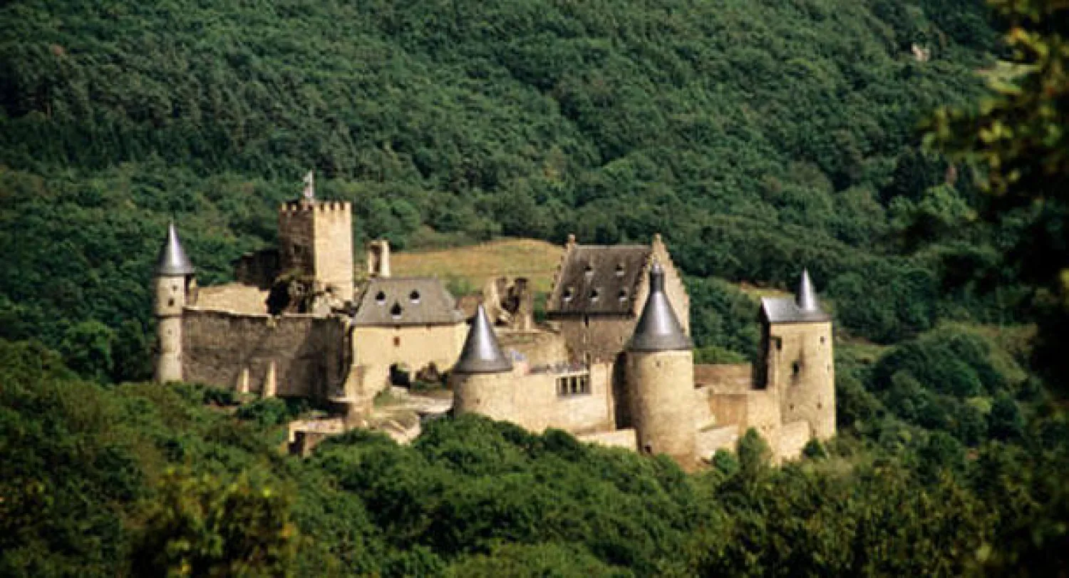 لوكسمبورغ تقترب من إصدار أول سندات إسلامية