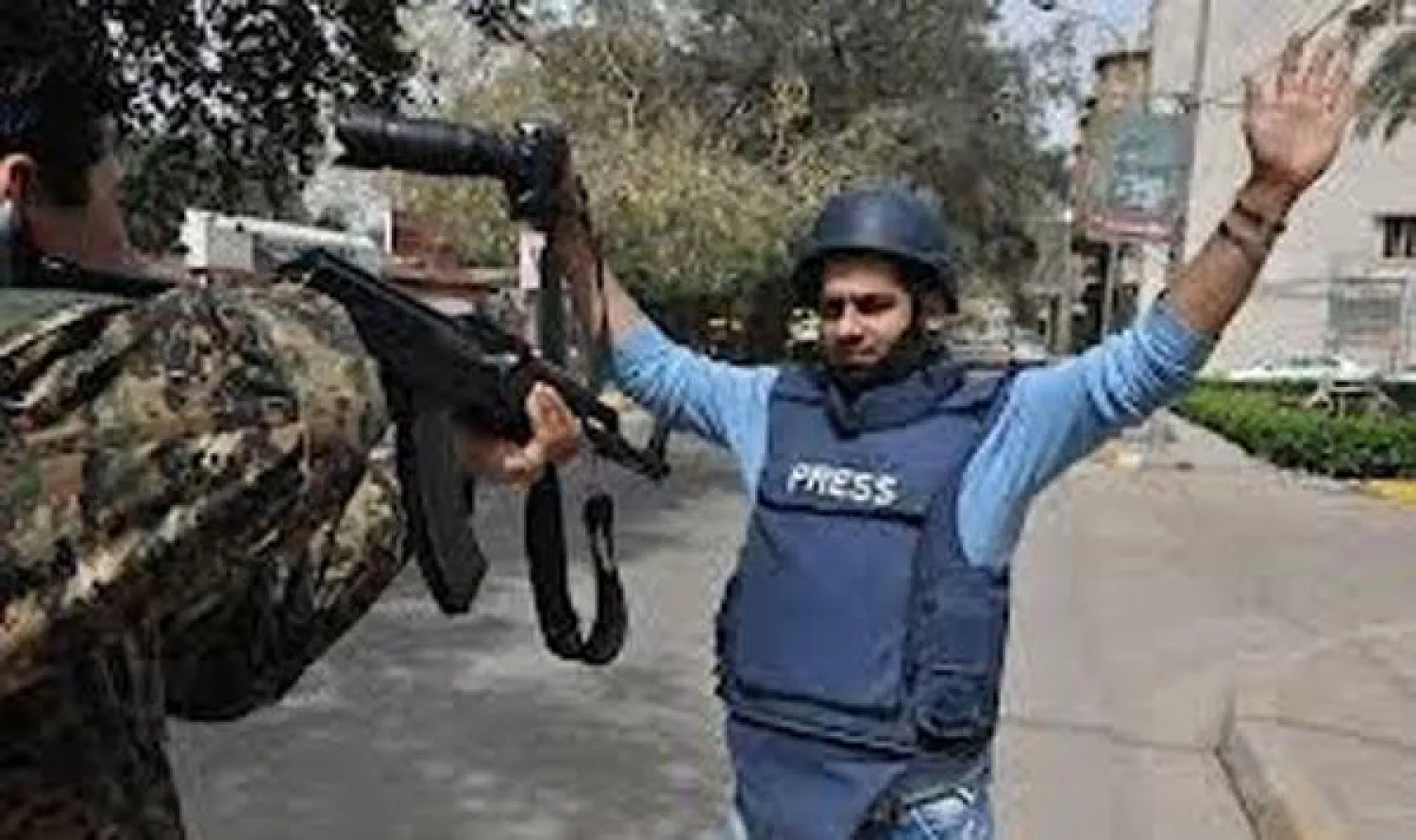 شبح «داعش» يمنع الناشطين والصحافيين من العودة إلى حلب