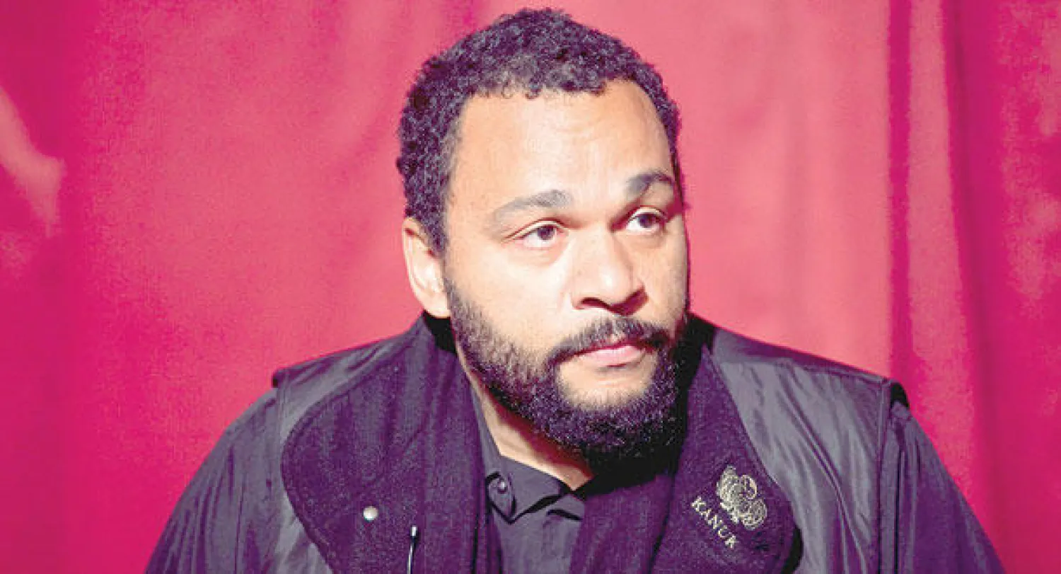 القضاء الفرنسي يؤكد منع عرض ثان للفكاهي ديودونيه