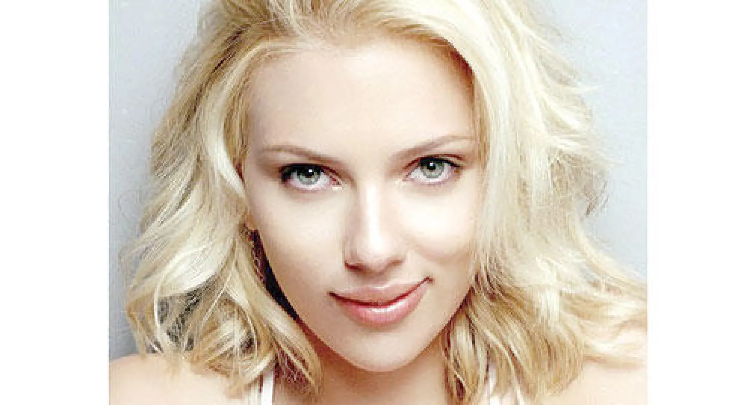 جوهانسون هي النجمة الأميركية الوحيدة التي تحتفظ بشقة في باريس وترتبط بعلاقة حب مع شاب فرنسي («الشرق الأوسط»)