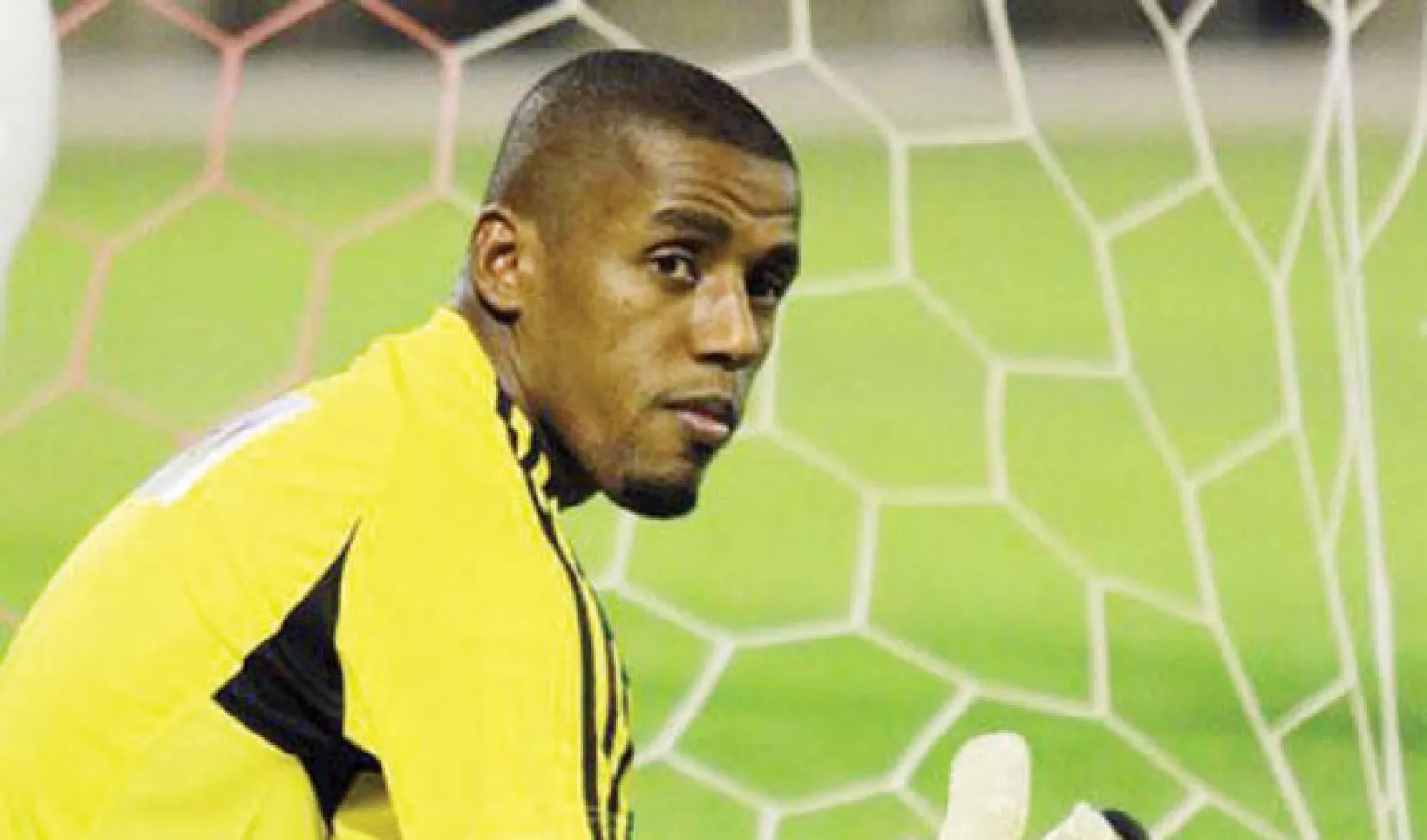 شيعان يحرس مرمى الهلال مقابل مليوني ريال