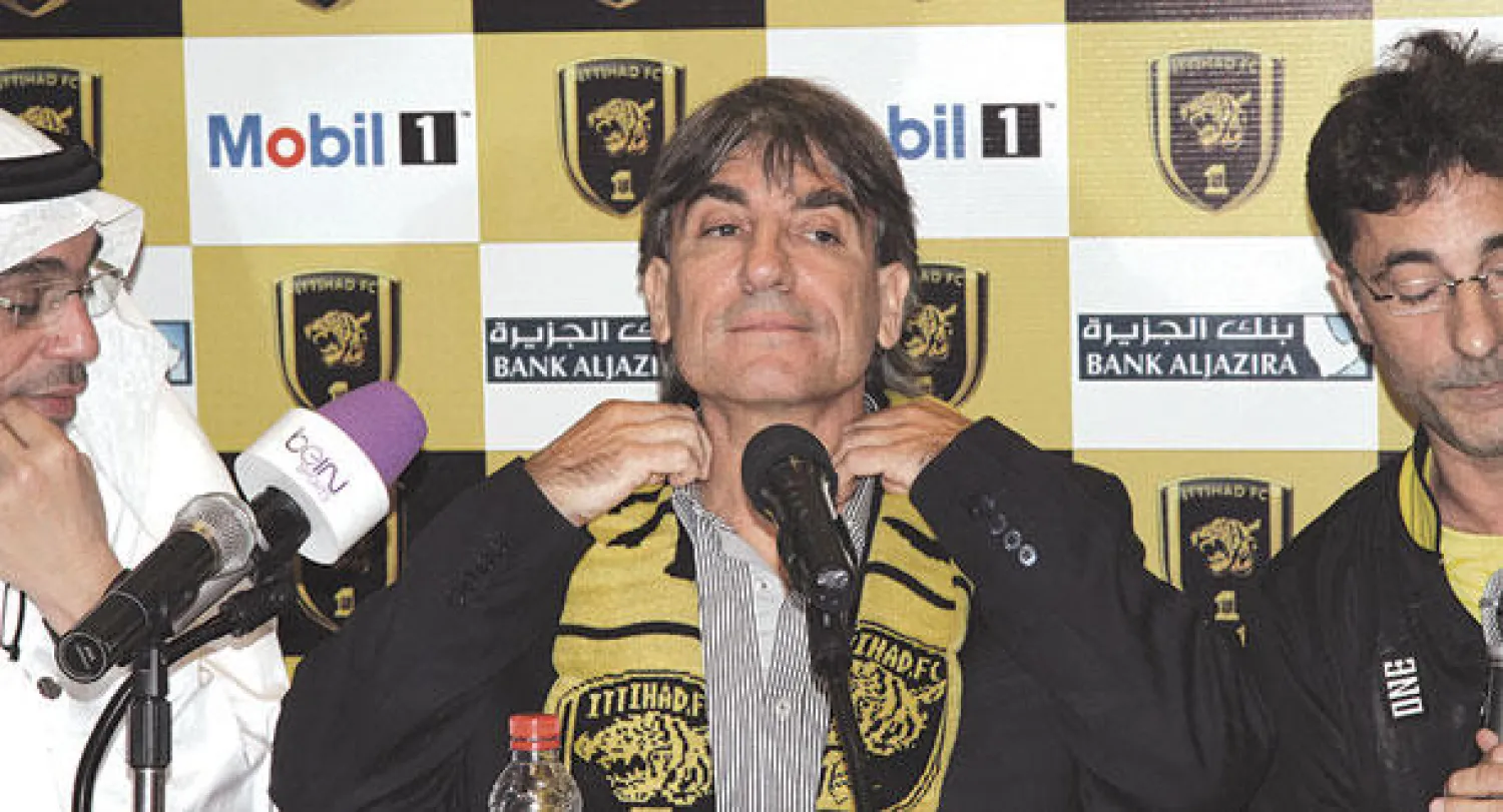 خوان فيرزيري مدرب الاتحاد الجديد