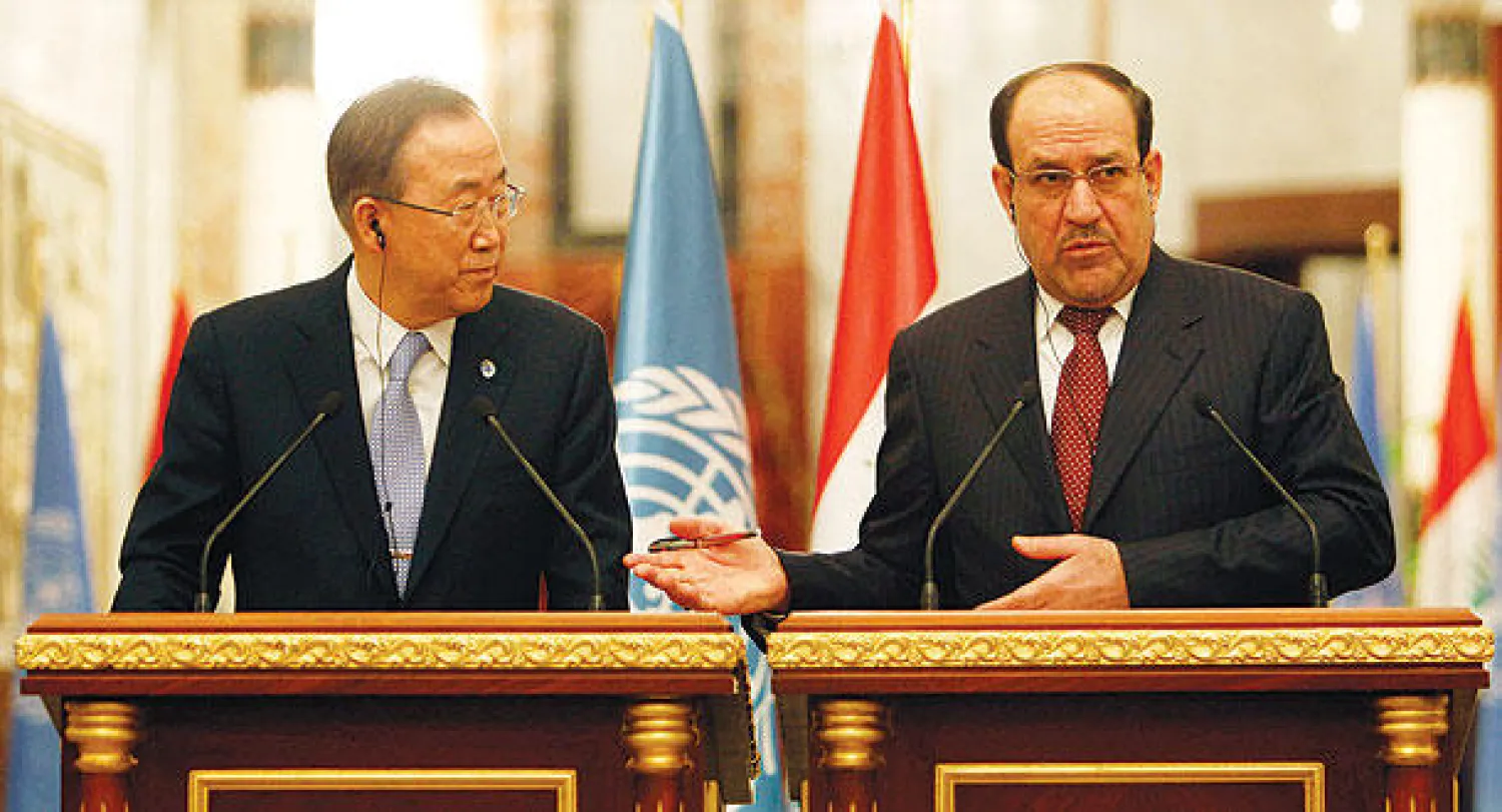رئيس الوزراء العراقي نوري المالكي والأمين العام للأمم المتحدة بان كي مون في مؤتمر صحافي مشترك في بغداد أمس (أ.ب)