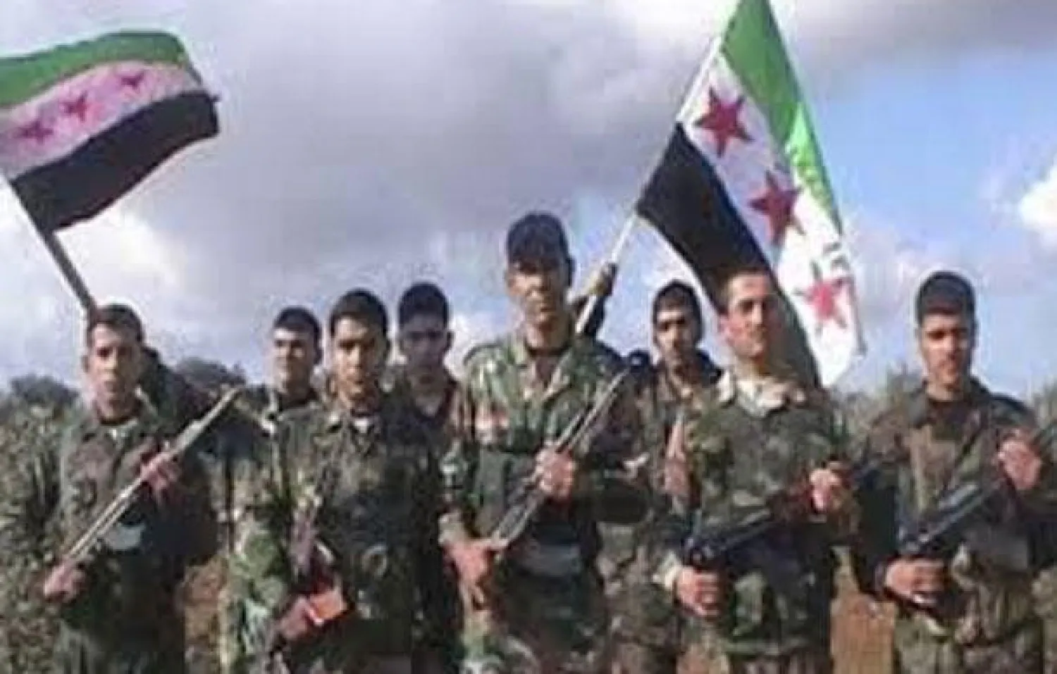 أحكام بالسجن بحق ستة أردنيين  انضموا للجيش السوري الحر