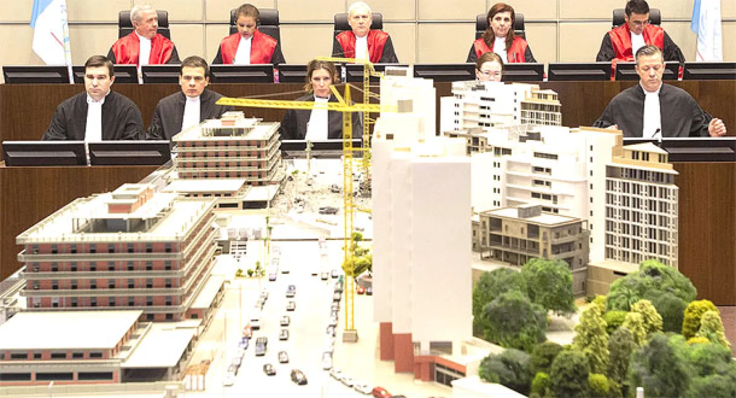 محاكمة اغتيال الحريري انطلقت.. وتنتظر مئات الشهود والعرائض