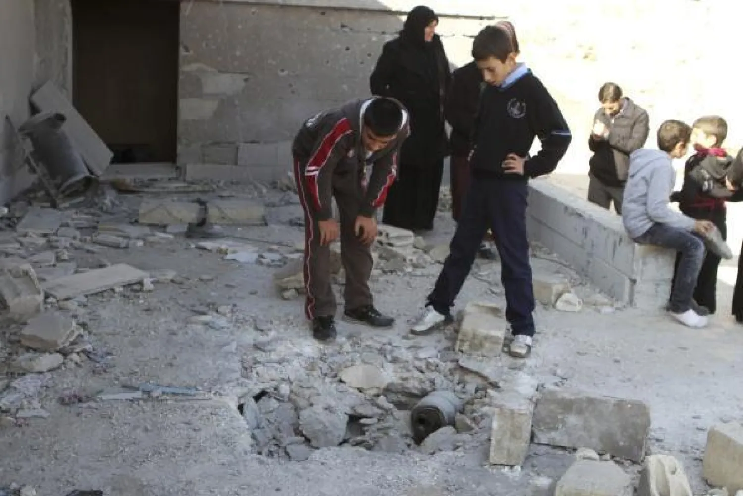 لبنان: مقتل ثمانية أشخاص بصواريخ سورية على عرسال بينهم خمسة أطفال