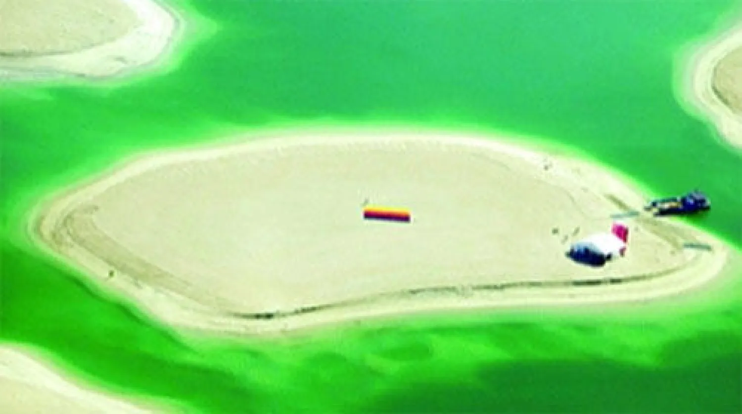 بدء تنفيذ مشروع «قلب أوروبا» على أرخبيل صناعي قبالة ساحل دبي