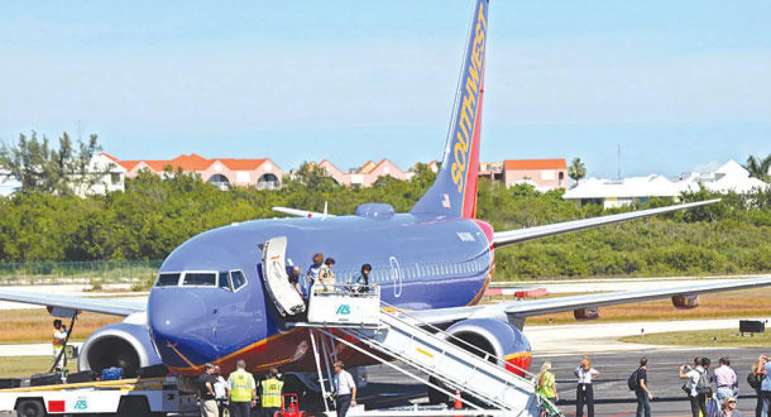 رحلة جوية لطائرة أميركية تنتهي بالركاب في المطار الخطأ