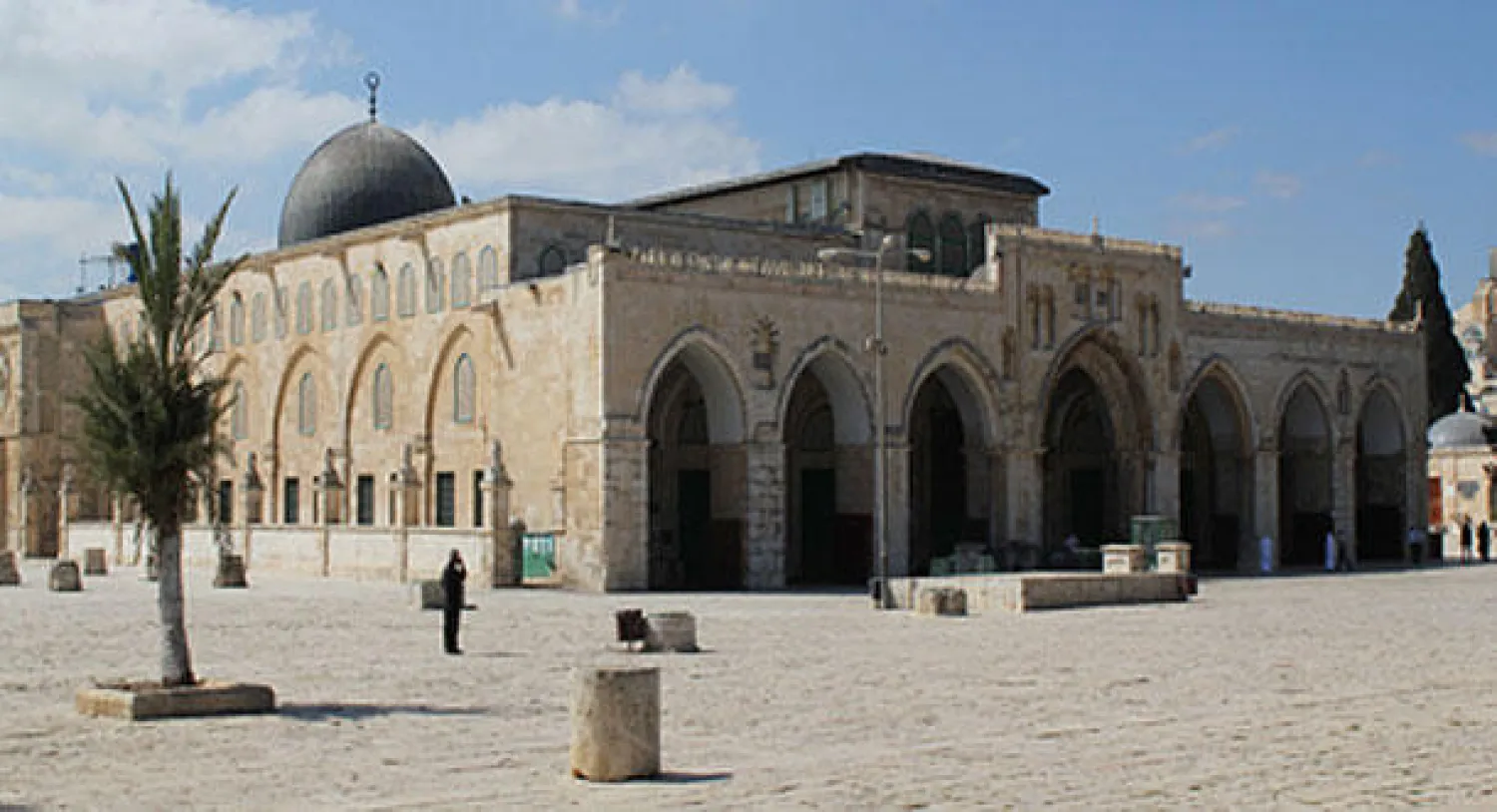 البيان الختامي لمؤتمر الاتحاد البرلماني العربي يدعم اتفاقية حماية المقدسات الإسلامية