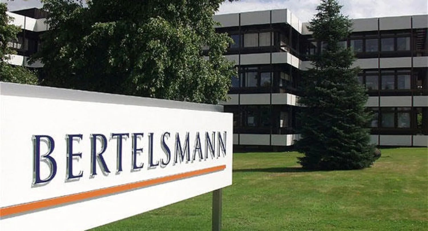 الأزمة الاقتصادية منعت جزئيا السعي العالمي نحو الديمقراطية