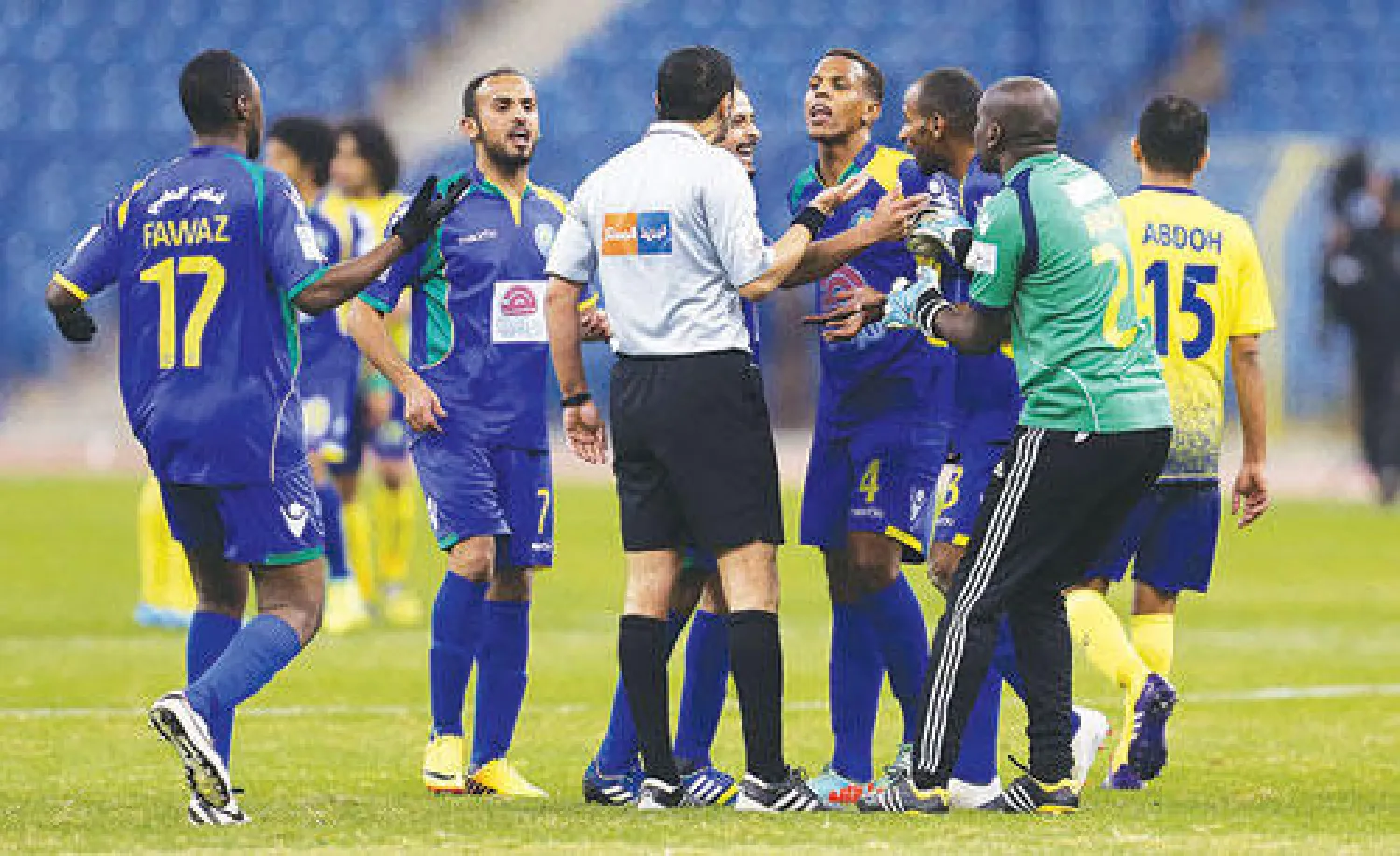 الحكم السعودي ظهر بمستوى متدنٍّ هذا الموسم