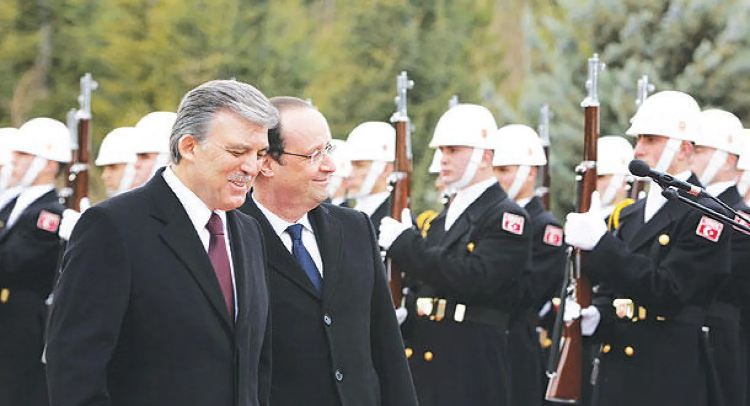 زيارة هولاند إلى تركيا تعيد الحرارة إلى العلاقات بين باريس وأنقرة